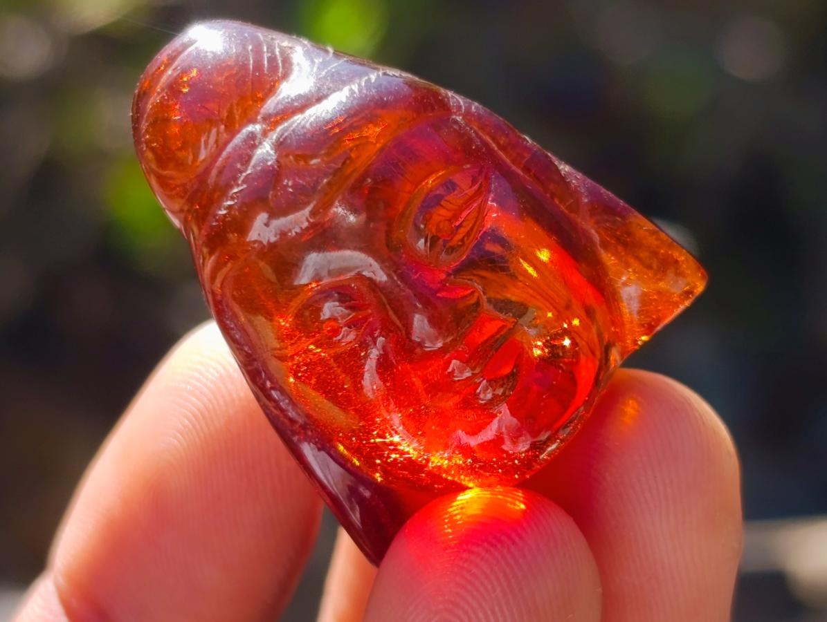 Polished Set of 3 Fossil Baltic Amber Carved Buddha with 2 Mini Jars of Polished Amber x 1  From Poland