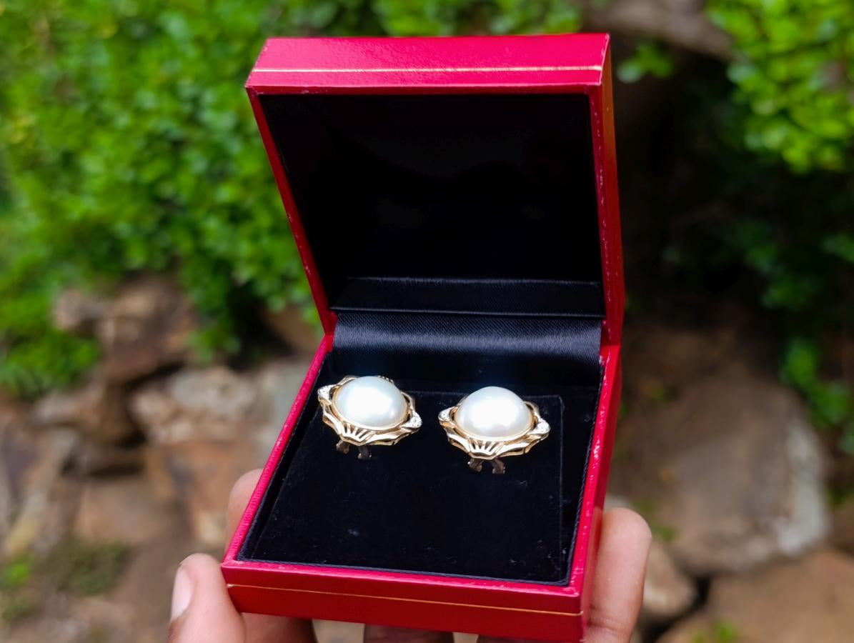 Hand Made Set of Earrings and a Ring Made From Mabe Pearls in Yellow Gold with Pave Diamonds x 1 From Japan
