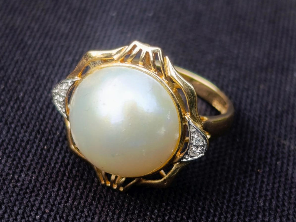 Hand Made Set of Earrings and a Ring Made From Mabe Pearls in Yellow Gold with Pave Diamonds x 1 From Japan