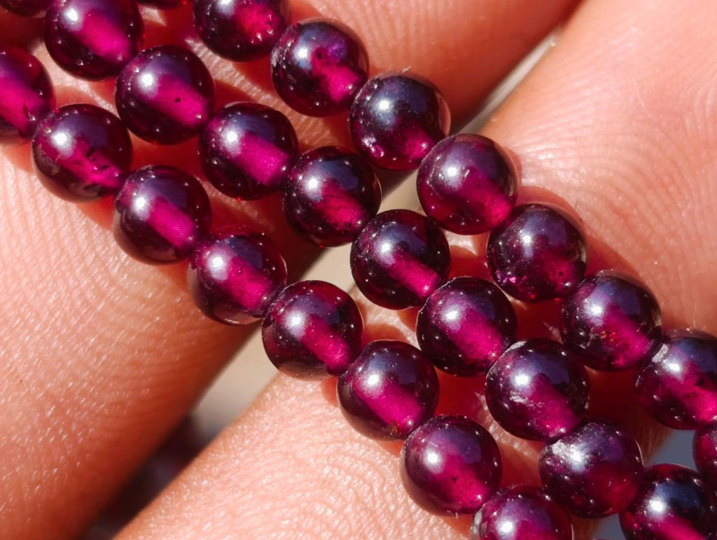 Hand Made Vintage Triple Strand Necklace and Wrist Watch Set Made From Mozambique Pyrope Garnet x 1 From Japan