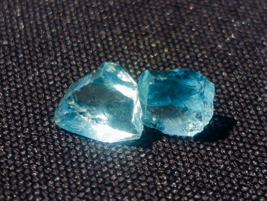 Natural Mozambique Clear Blue Aquamarine Faceting Rough Material x 1 From Mozambique