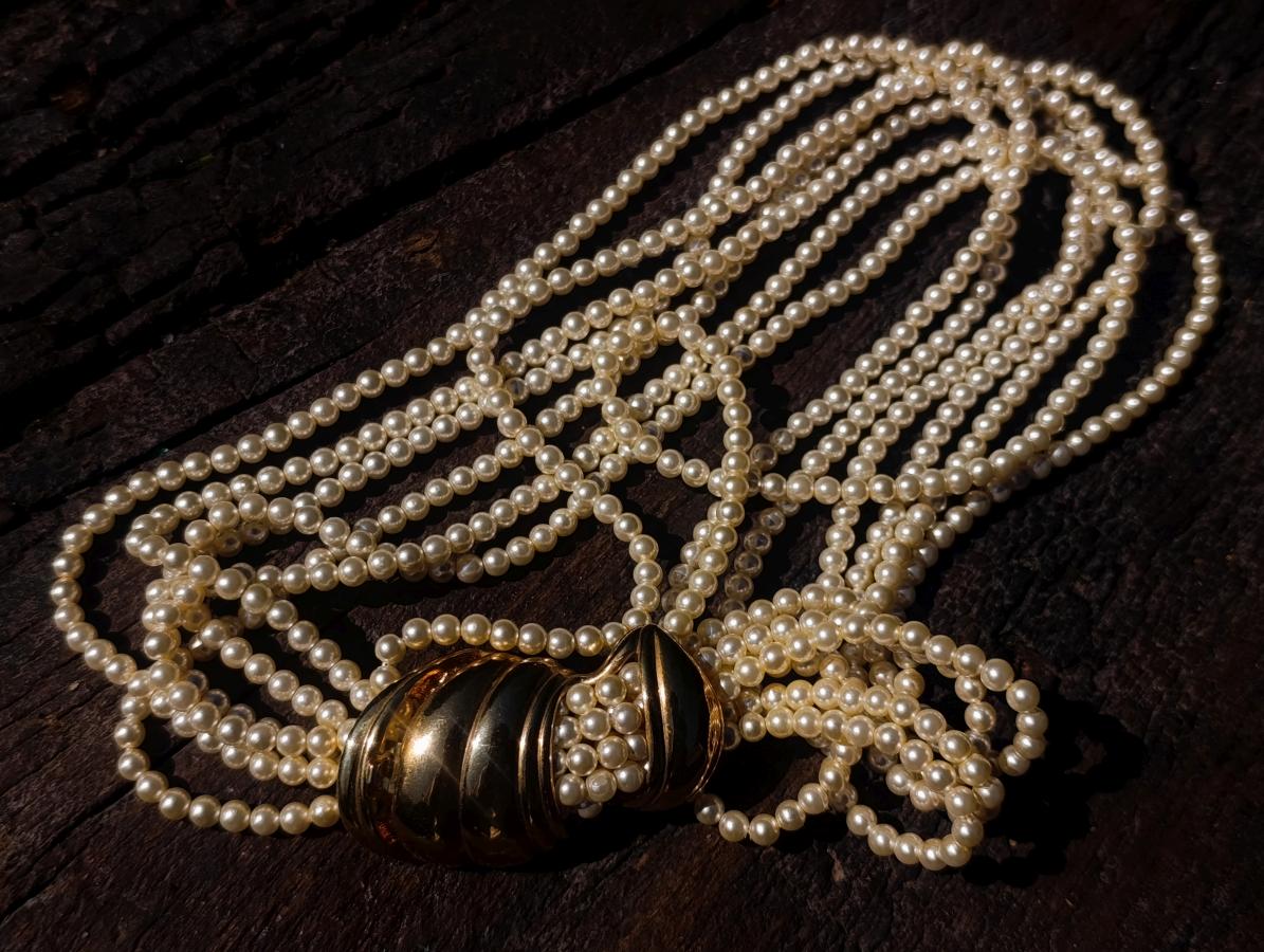 Hand Made Seven Strand L'Officiel Bead Pearl Necklace x 1 From Italy