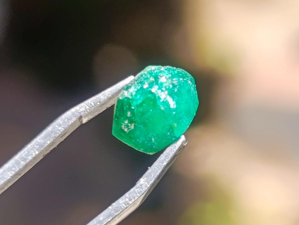 Natural Set of 5 16.41 Carat Sandawana Emerald Crystals x 1 From Sandawana, Zimbabwe