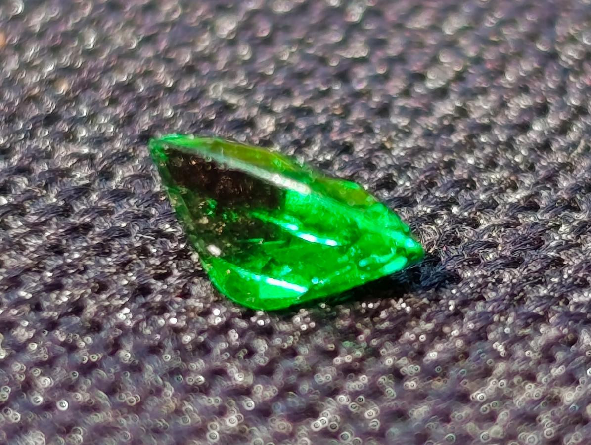 Polished Dazzlingly Bright Sandawana Faceted Emerald Stone x 1 From Sandawana, Zimbabwe