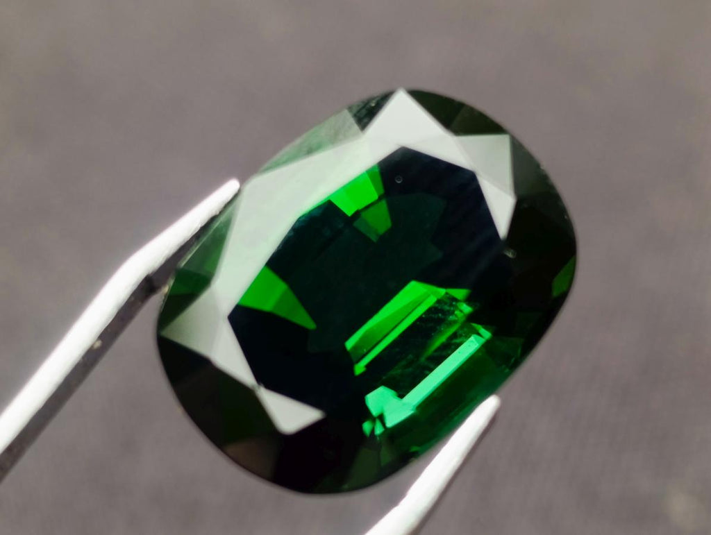 Polished Verdelite Green Tourmaline Cushion Cut Faceted Gemstone x 1 From Karibib, Namibia