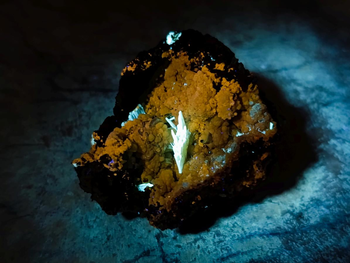 Natural Rare Mimetite and Barite Specimen x 1 From Mapimí, Mexico