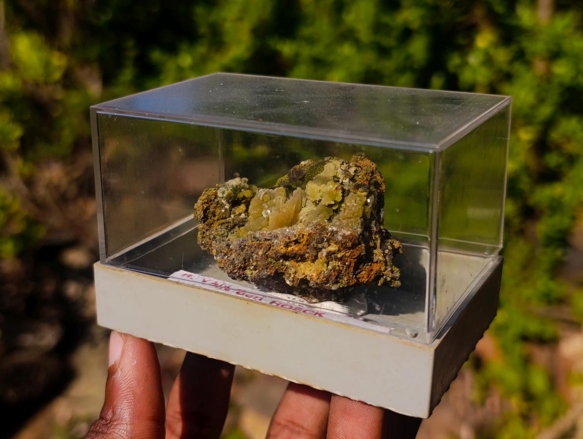 Natural Rare Mimetite and Barite Specimen x 1 From Mapimí, Mexico