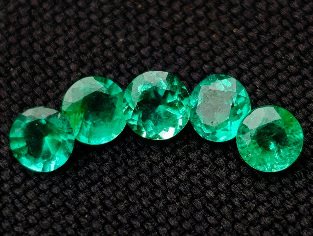 Polished Parcel of 10 Calibrated 3 mm Gem Emerald Faceted Stones x 1 From Sandawana, Zimbabwe