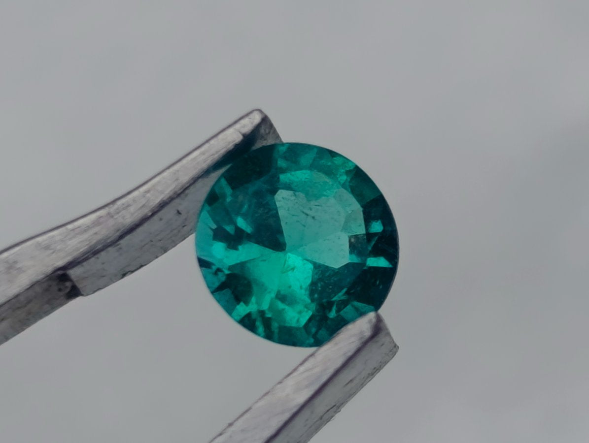 Polished Parcel of 10 Calibrated 3 mm Gem Emerald Faceted Stones x 1 From Sandawana, Zimbabwe