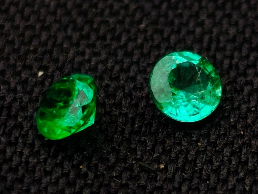 Polished Parcel of 10 Calibrated 3 mm Gem Emerald Faceted Stones x 1 From Sandawana, Zimbabwe