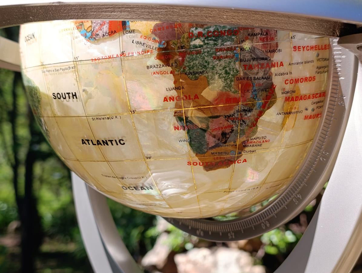 Hand Made Vintage Mother Of Pearl World Globe x 1 From China