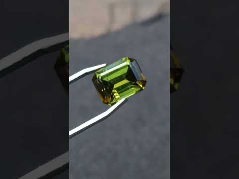 Polished 5 Carat Verdelite Tourmaline Octagonal Step Cut Faceted Gemstone x 1 From Mozambique